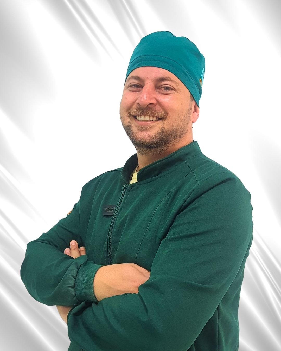 Dr. Douglas, cirurgião-dentista e gestor
